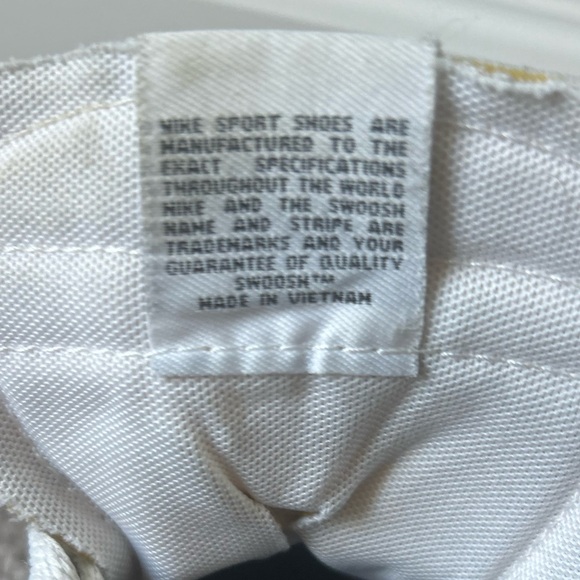 Mens Nike Navy Blue waffle track sneakers size 10.5 - Picture 5 of 7